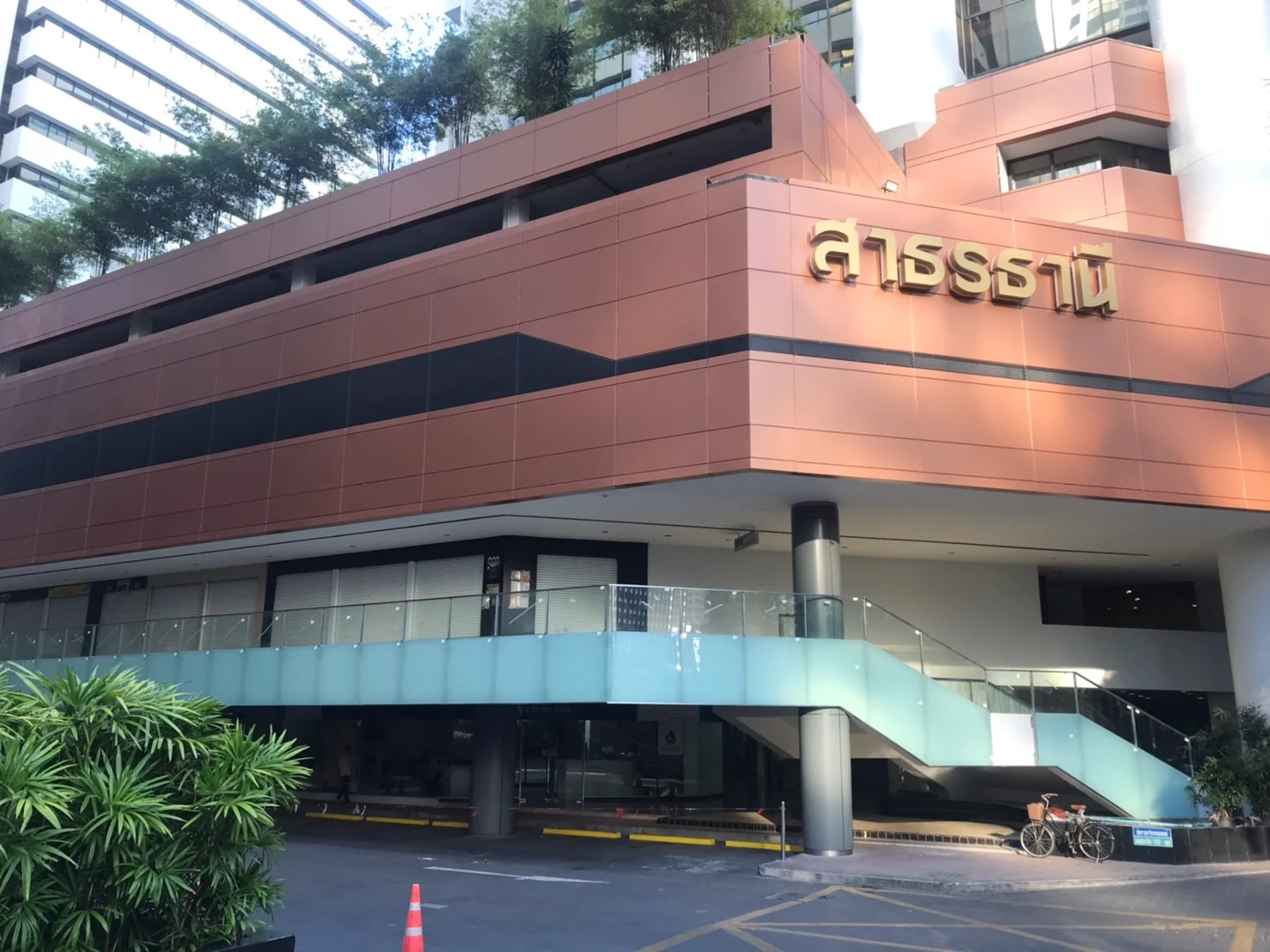 Sathorn Thani Building Office For Rent Preview 5