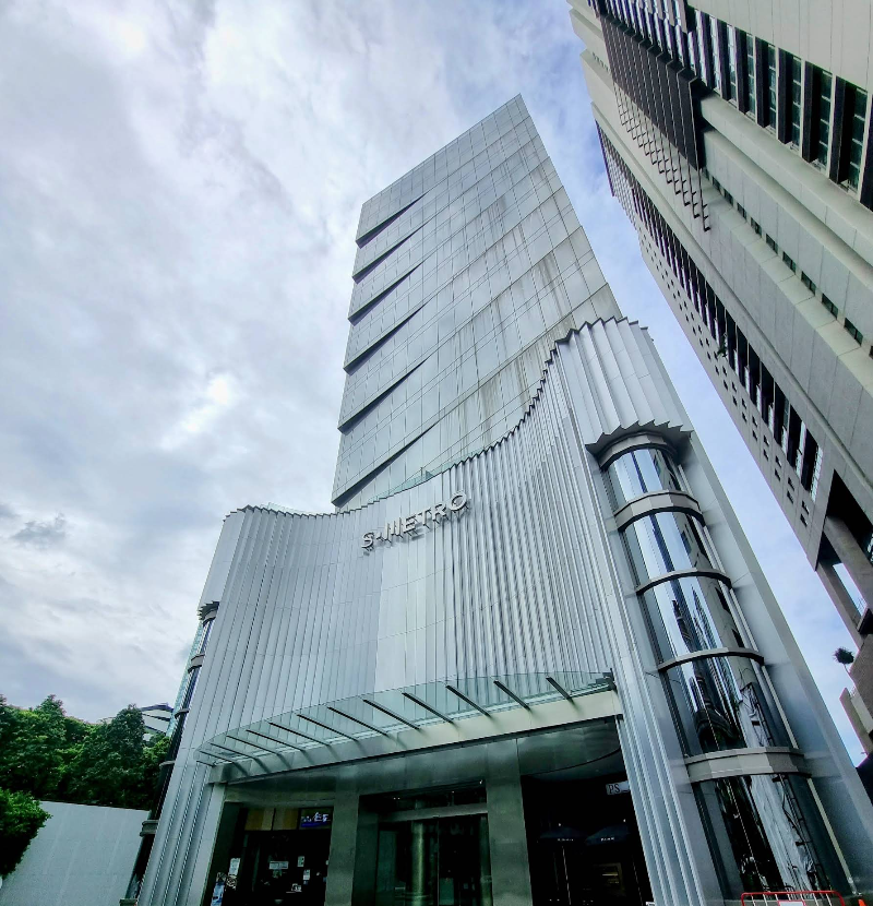 S Metro Building Office For Rent