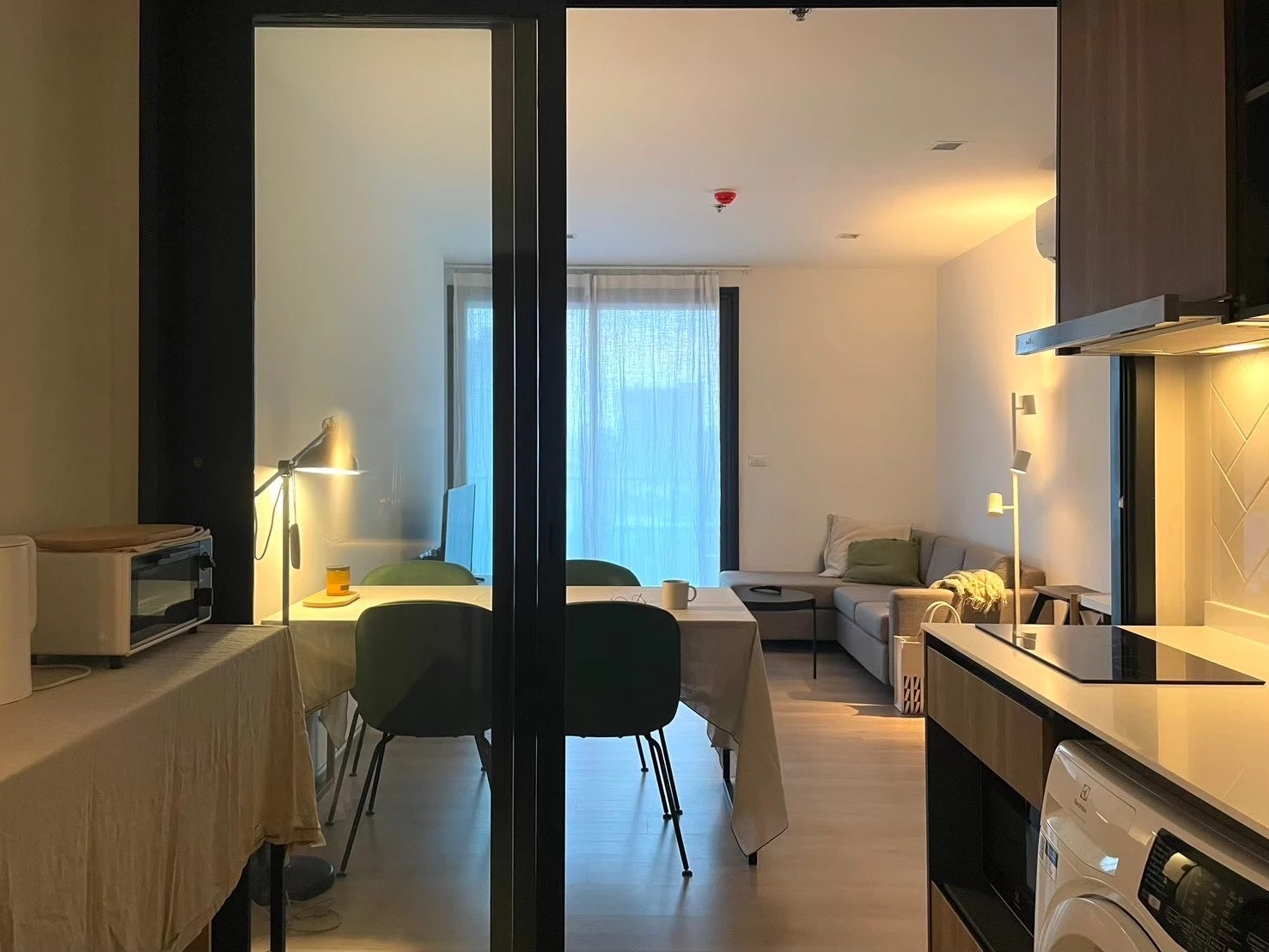 For Rent: The Line Phahonyothin Park (Close to BTS Ha Yaek Lat Phrao)