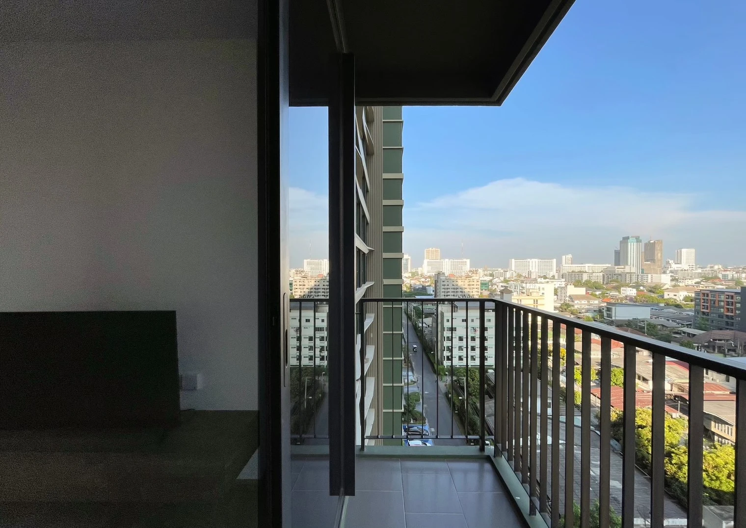 For Rent: The Line Phahonyothin Park (Close to BTS Ha Yaek Lat Phrao) Preview 4