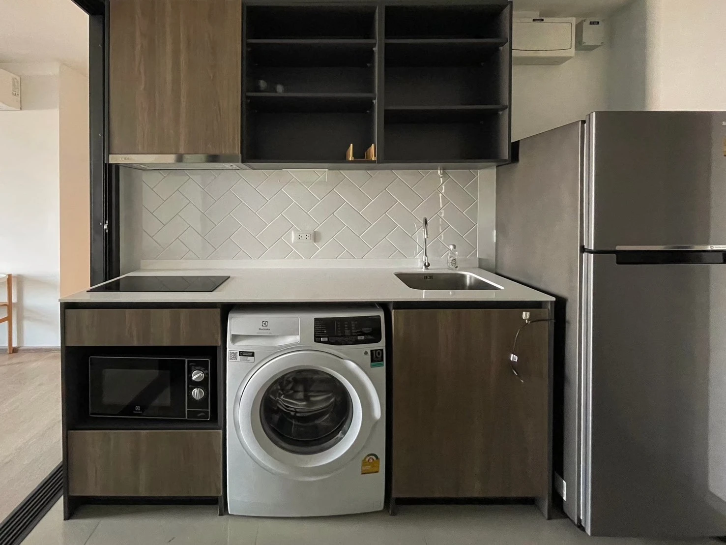 For Rent :  The Line Phahonyothin Park  close to BTS Ha Yaek Lat Phrao Preview 7