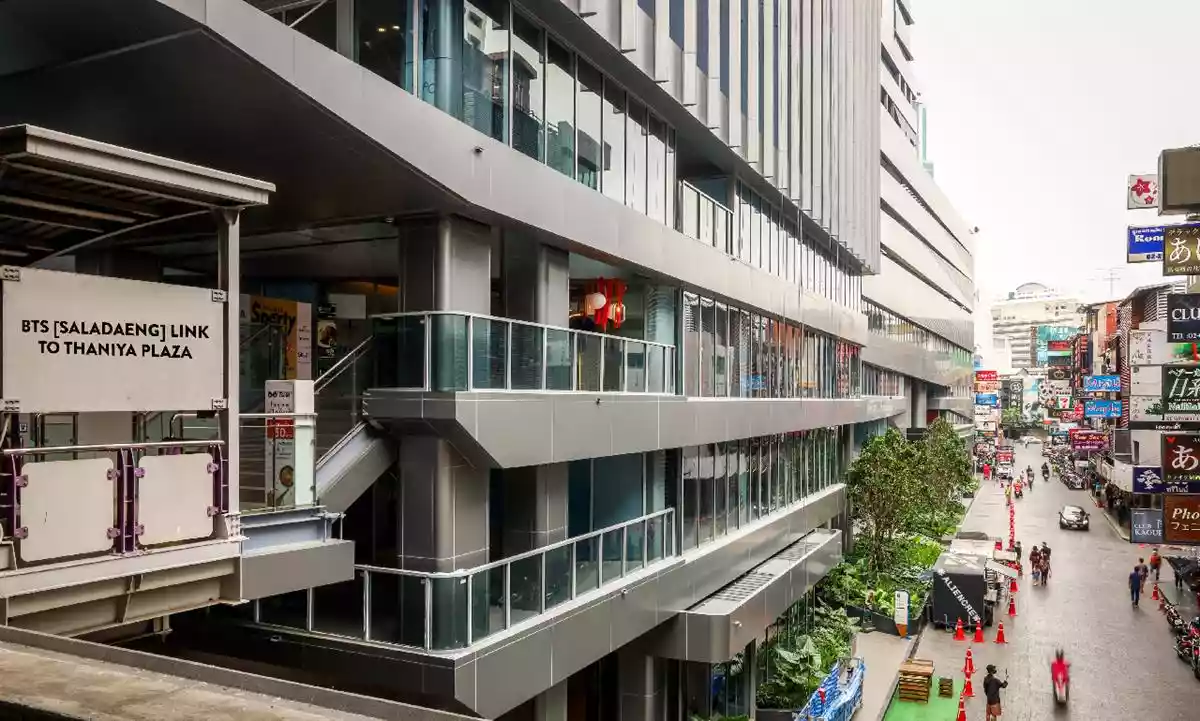 Thaniya Tower B Office For Rent Preview 2