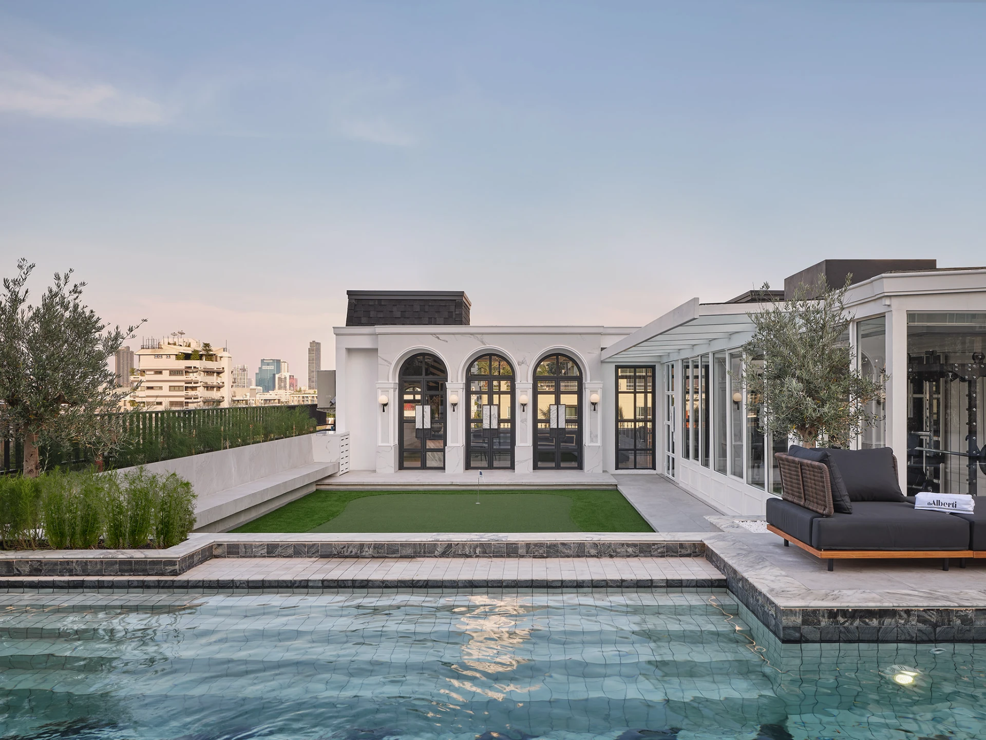 The Alberti Service Apartment For Rent Preview 6