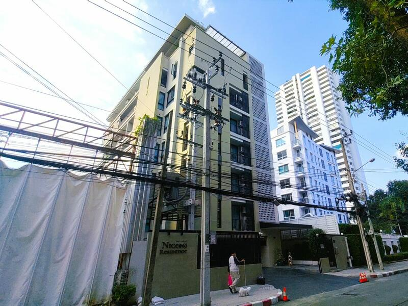 Nice @61 Residence Service Apartment